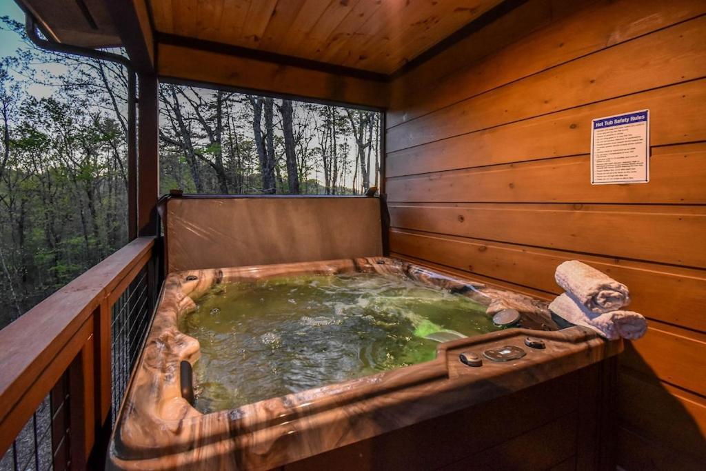 Nordic Mountain Modern Lodge - Family Friendly Luxury Cabin In Walden'S Ridge Сев'єрвілл Екстер'єр фото